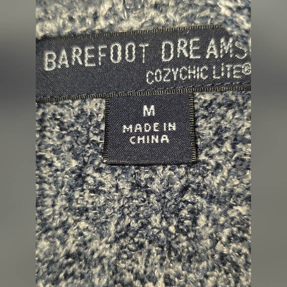 Barefoot Dreams Open-Front Cardigan Sweater With Pockets. Navy And Gray Blend. - Picture 2 of 10